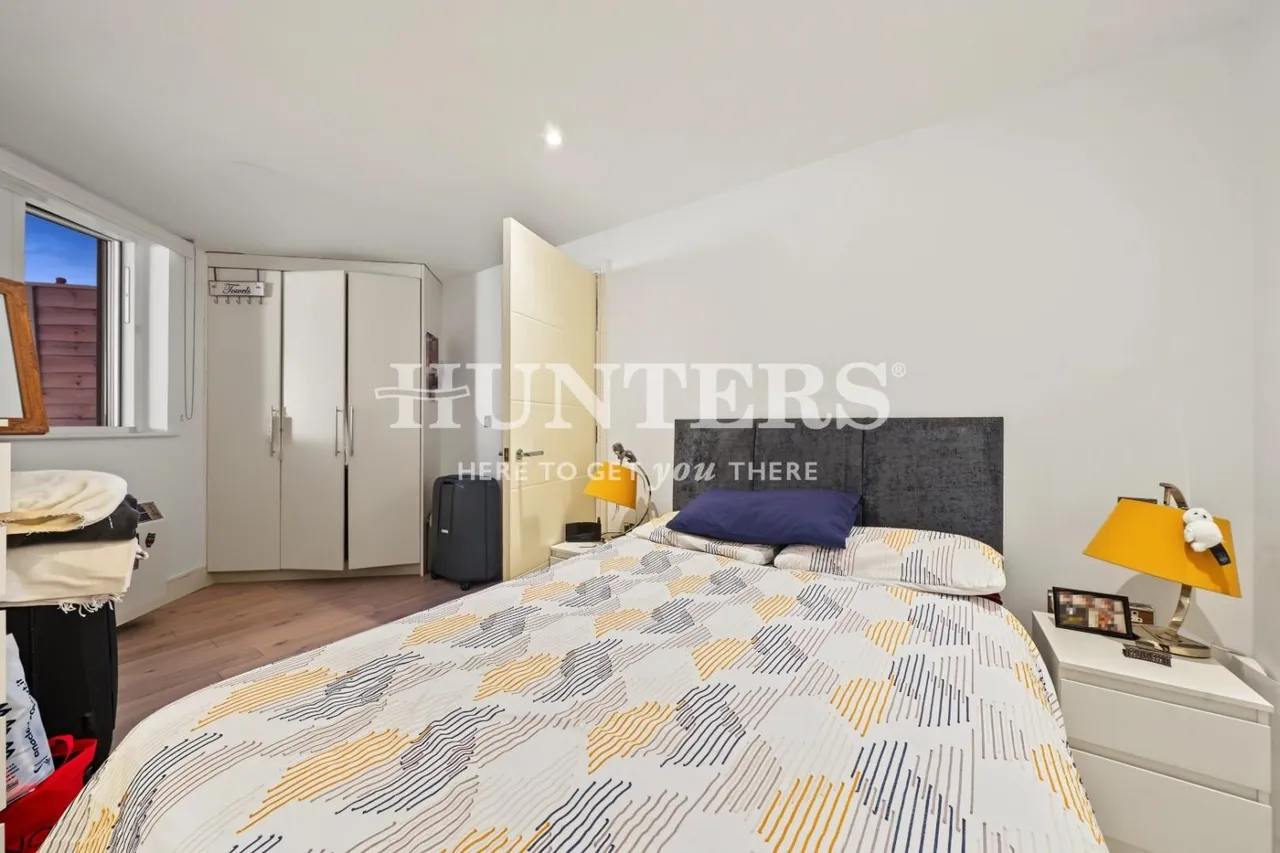 Ostro House, Finchley Road, London, NW2, photo 7