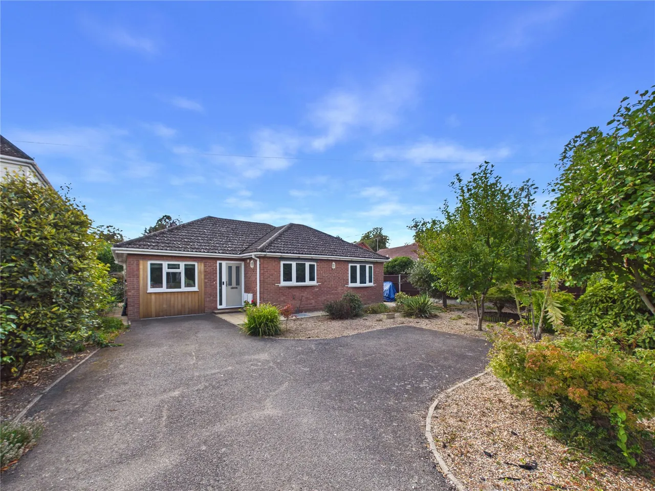 3 bed house for sale, Bromley Road, Lawford, CO11
