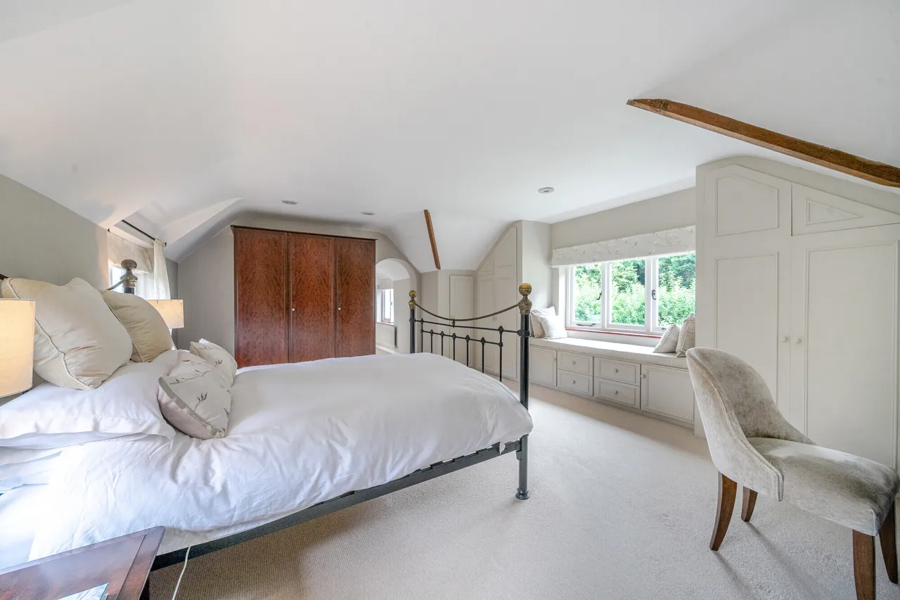 Heath Lane, Crondall, Farnham, GU10, photo 12