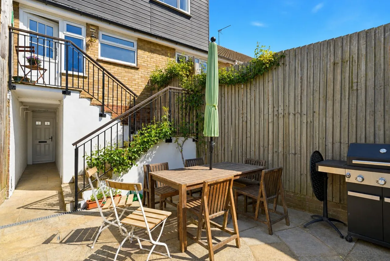Garrard Way, Wheathampstead, AL4, photo 15