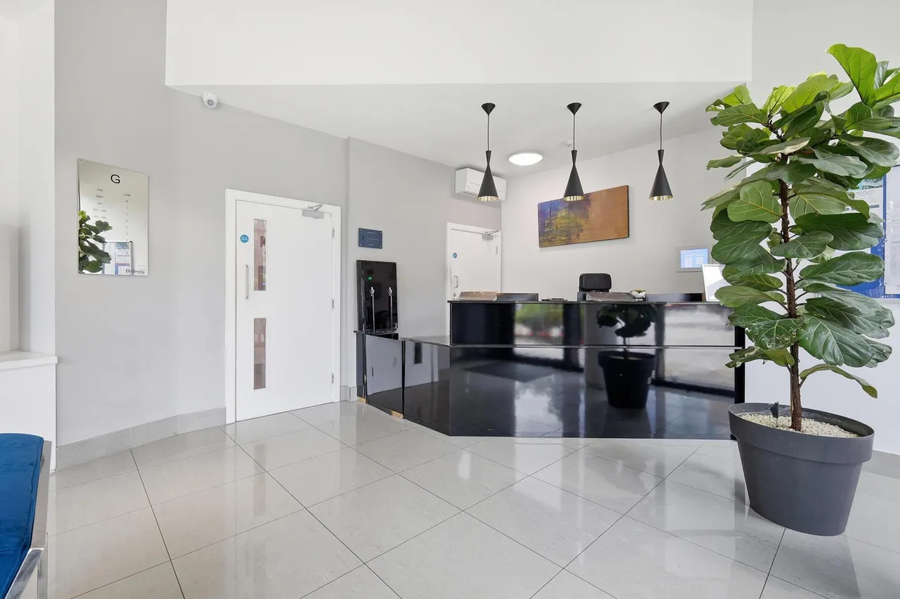 Lamington Heights, London, E14, photo 14