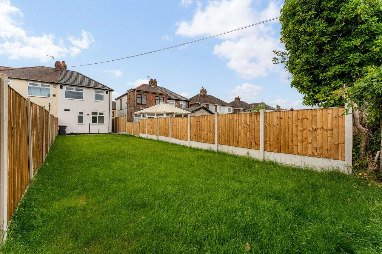 Hale Road, Widnes, Widnes, WA8 8QA, photo 15