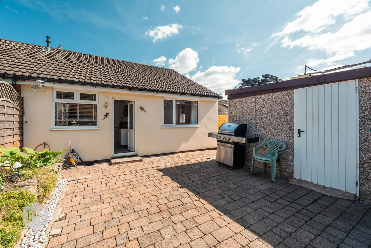 First Avenue, Tottington, Bury, BL8 3JA, photo 11