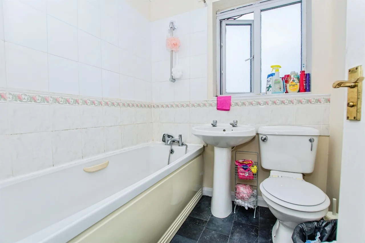Tindall Close, Wisbech, PE13, photo 11