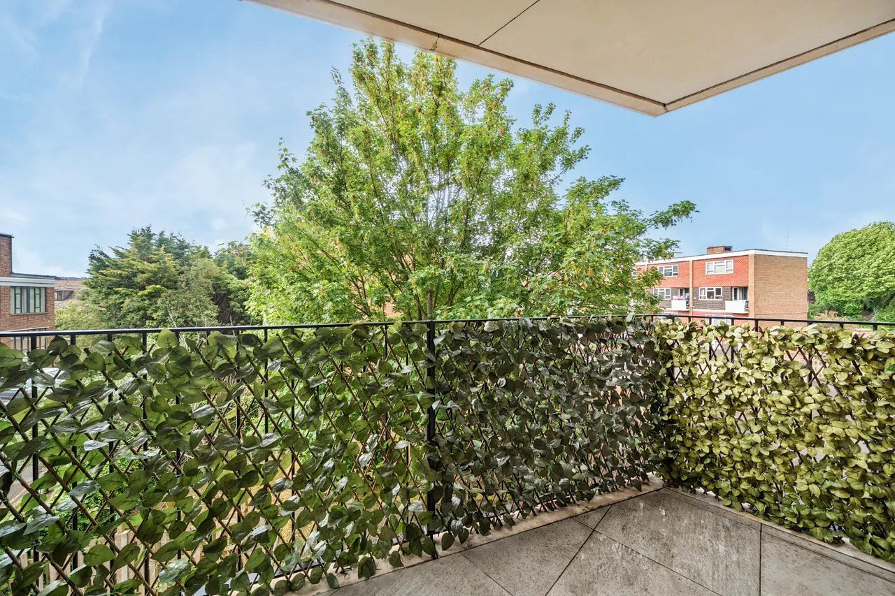 Cowleaze Road, Kingston Upon Thames, KT2, photo 9