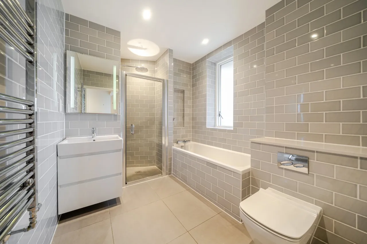 Cowleaze Road, Kingston Upon Thames, KT2, photo 7