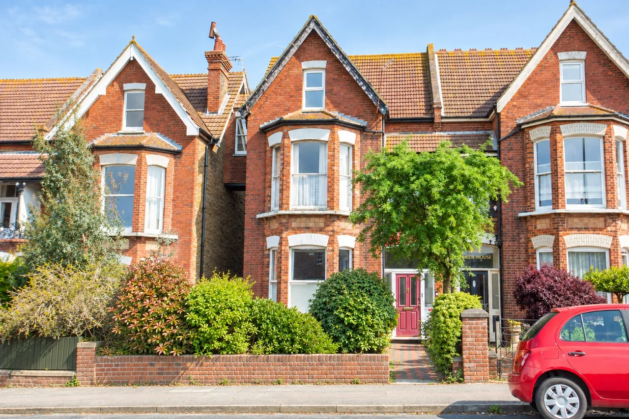1 bed flat for sale, Beltinge Road, Herne Bay, CT6