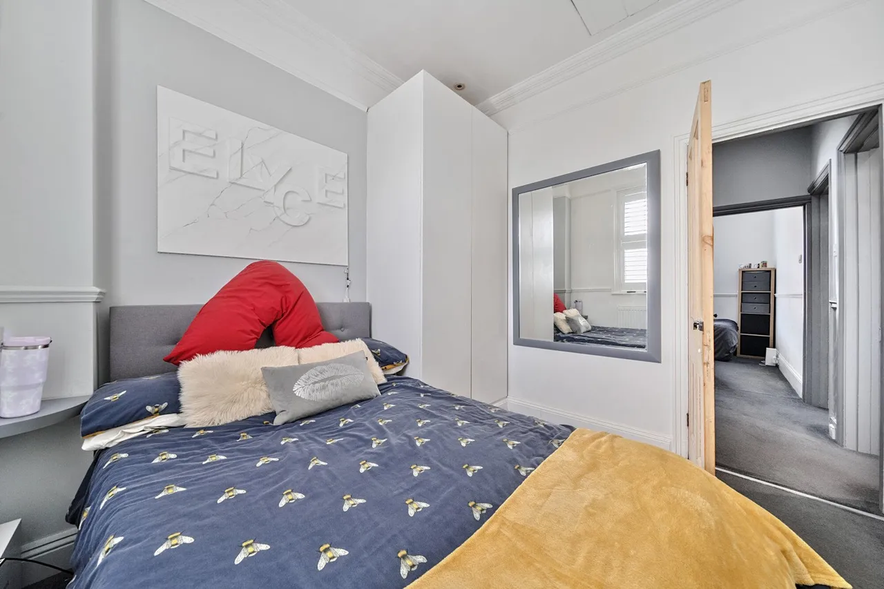 Dowanhill Road, SE6, photo 13