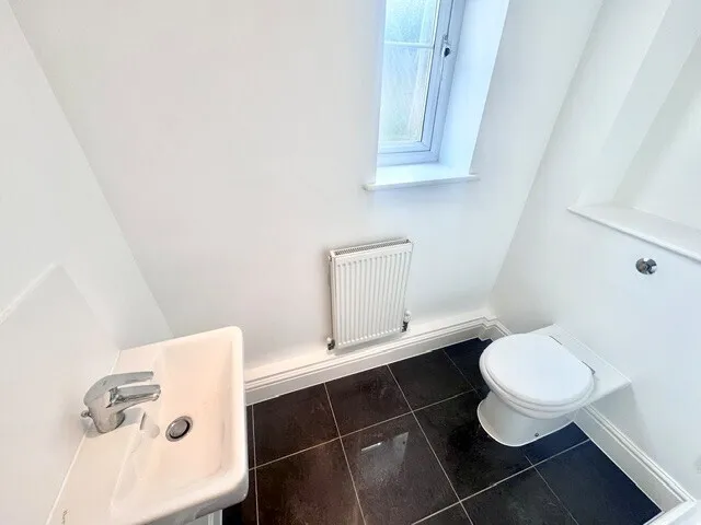 Longmead Avenue, Chelmsford, CM2, photo 5