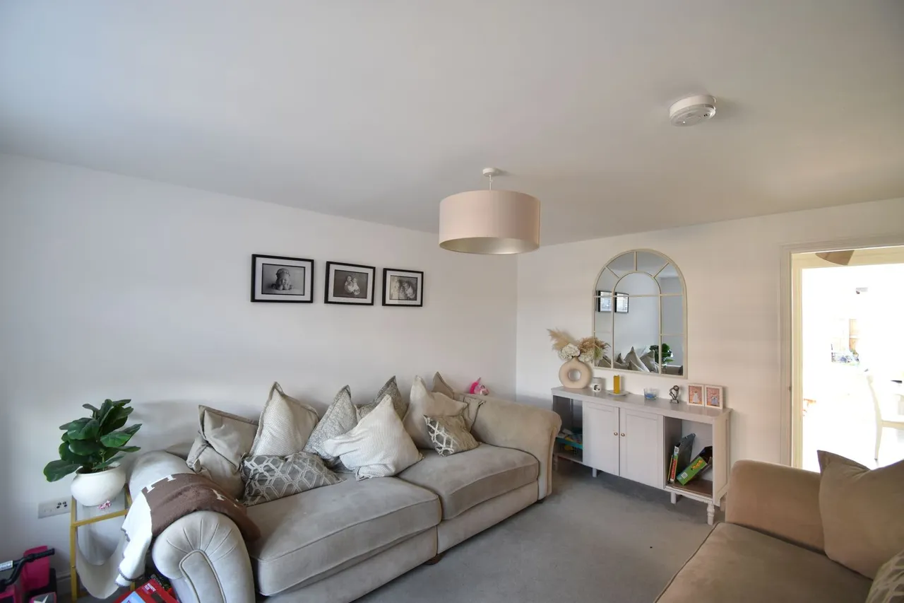 Stacksteds Place, Maidstone, photo 3