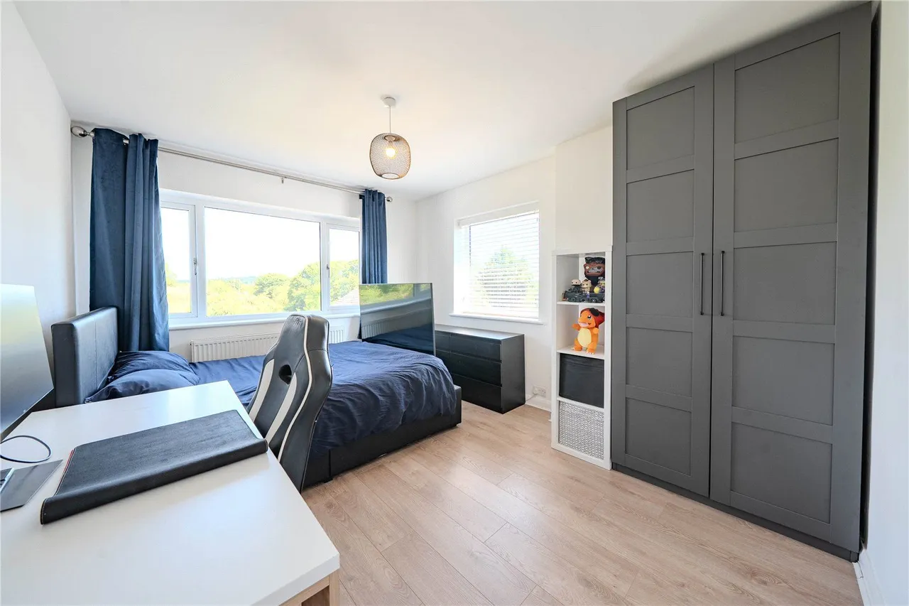 Kingsley Drive, Adel, LS16, photo 5