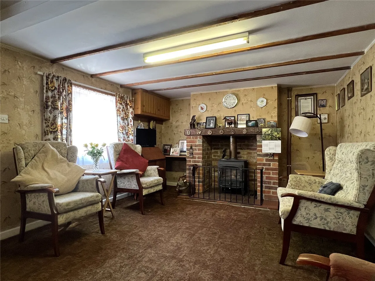 Bull Hill, Pilley, Lymington, Hampshire, SO41 5RA, photo 17