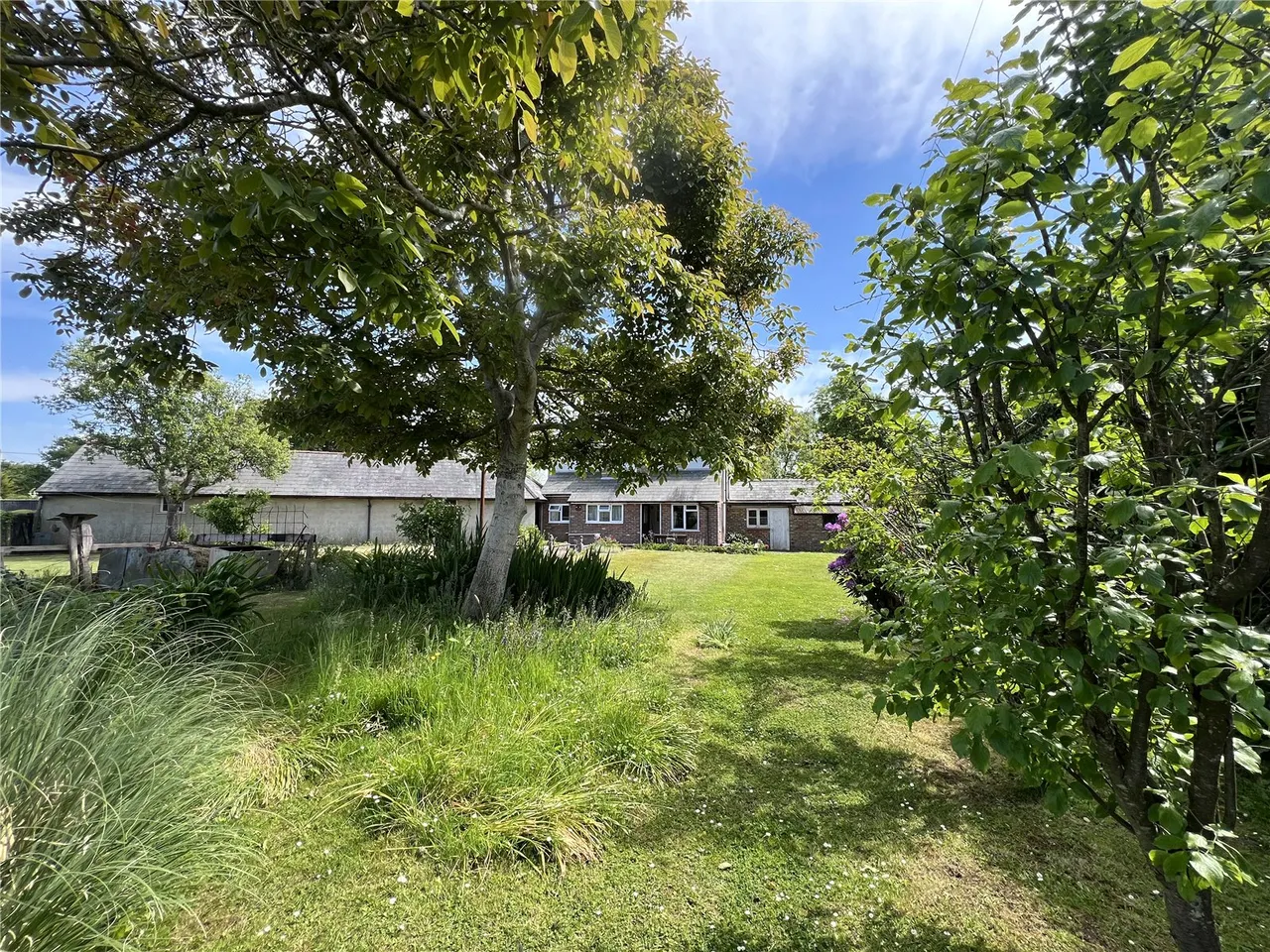 Bull Hill, Pilley, Lymington, Hampshire, SO41 5RA, photo 6