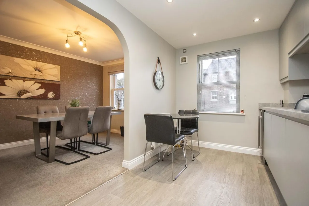 Dalton Crescent, Merryoaks, DH1, photo 12