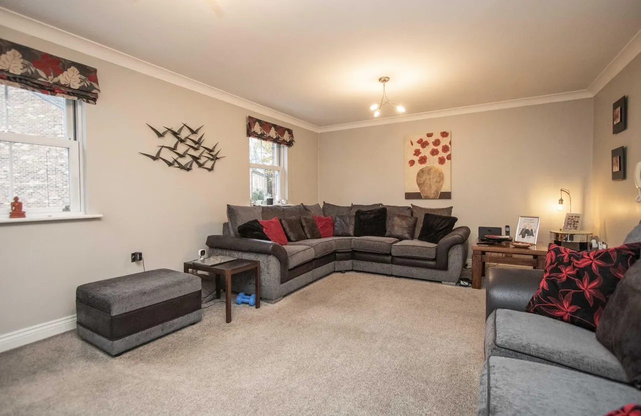 Dalton Crescent, Merryoaks, DH1, photo 19