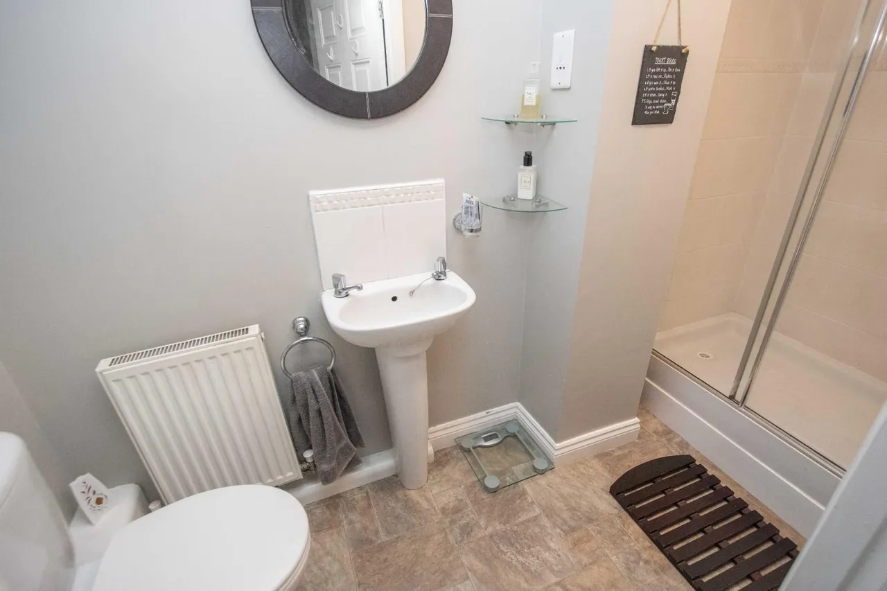 Dalton Crescent, Merryoaks, DH1, photo 8