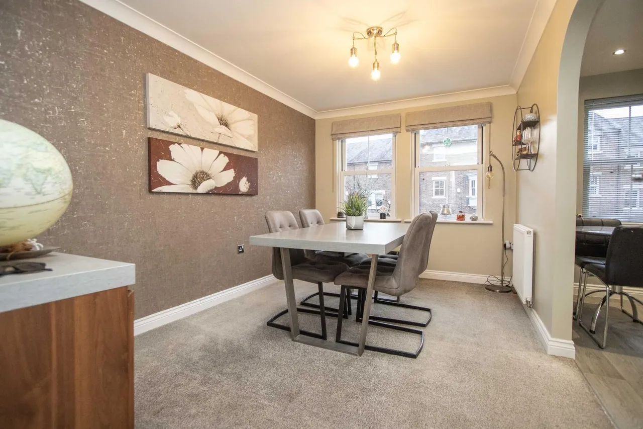 Dalton Crescent, Merryoaks, DH1, photo 15