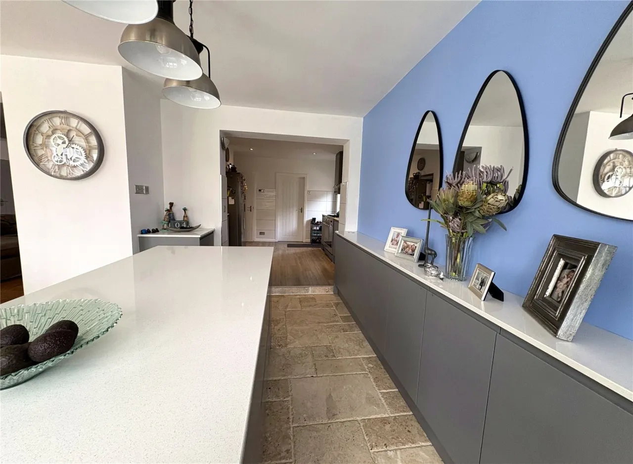 The Avenue, Newark, NG24, photo 11