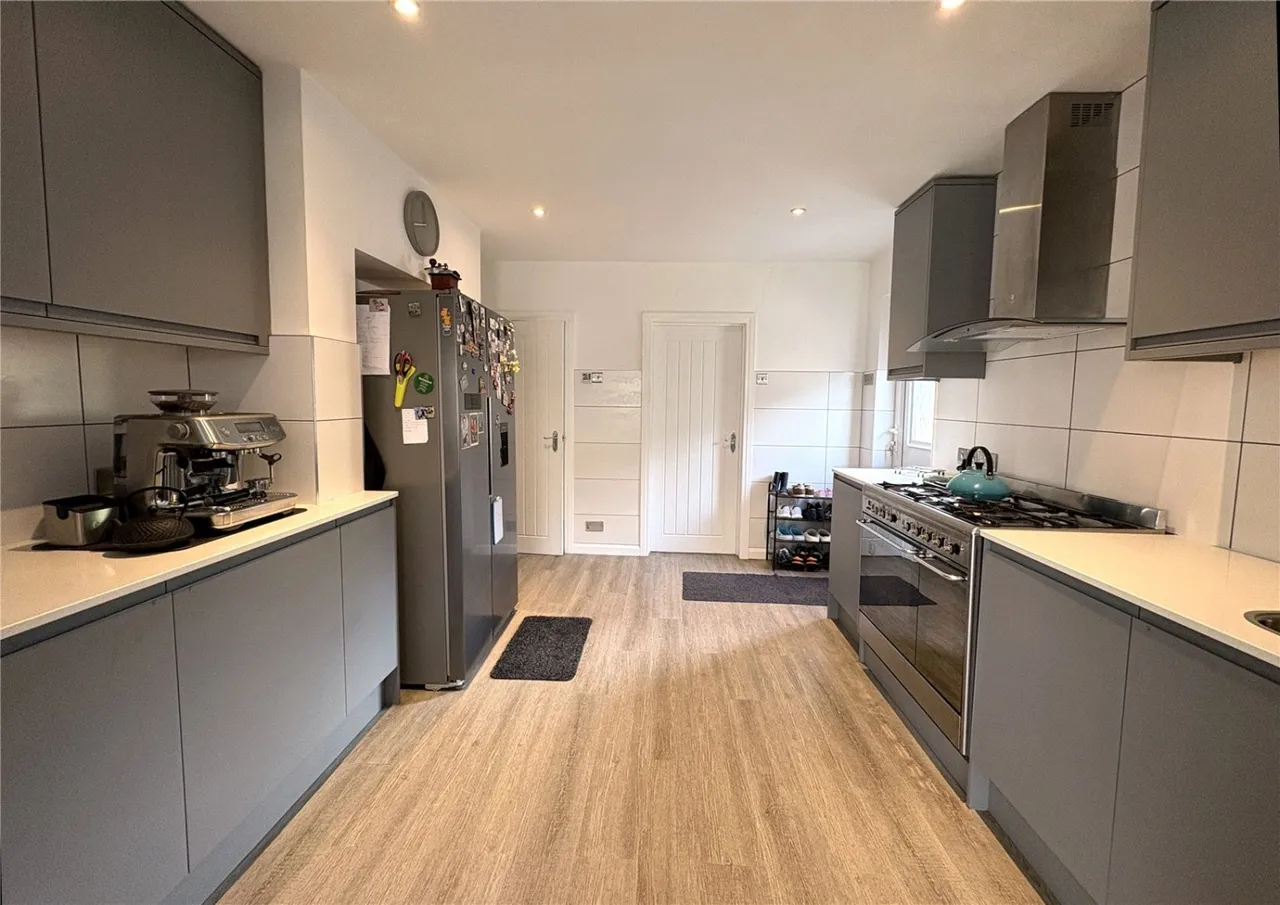 The Avenue, Newark, NG24, photo 3