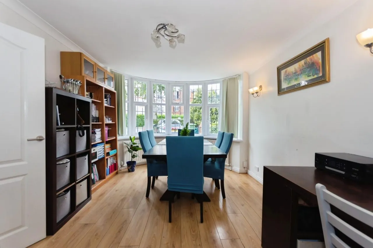 Dorchester Road, Solihull, photo 11