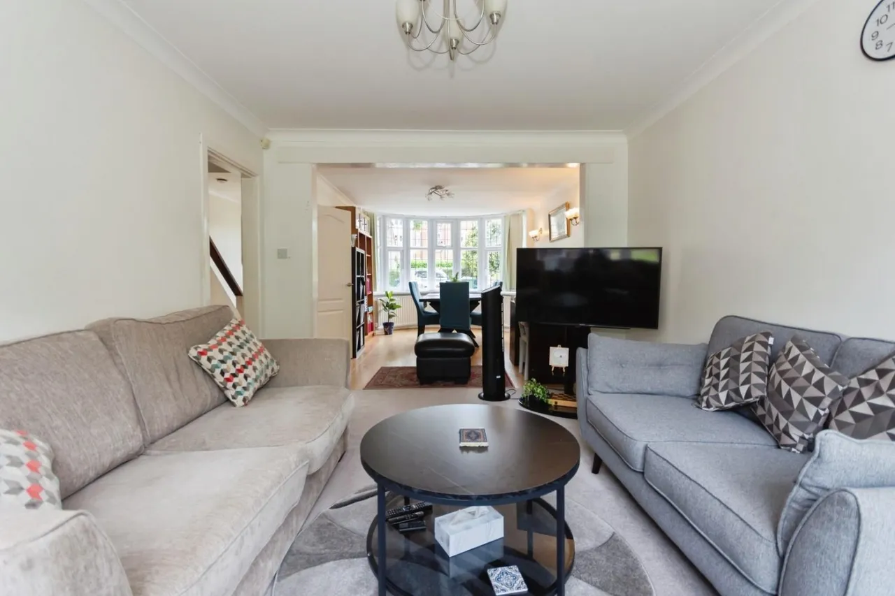 Dorchester Road, Solihull, photo 12
