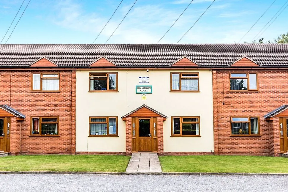 1 bed flat to rent, First Avenue, Ketley Bank, TF2