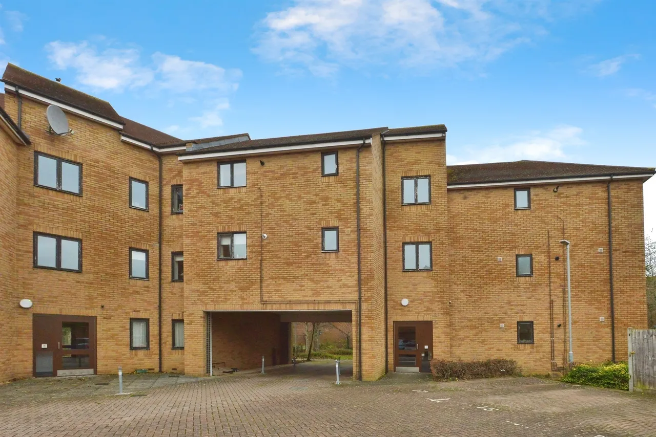 Stapeley Court, Westcroft, MK4, photo 10