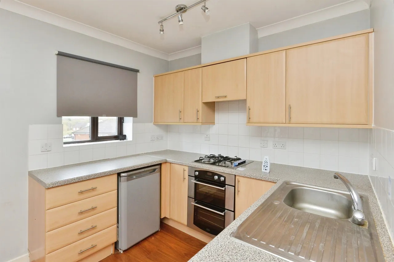Stapeley Court, Westcroft, MK4, photo 6