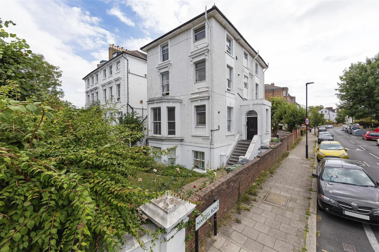 To LetPark Hall Road, West Dulwich, photo 7