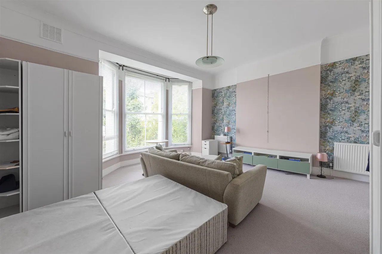 To LetPark Hall Road, West Dulwich, photo 5