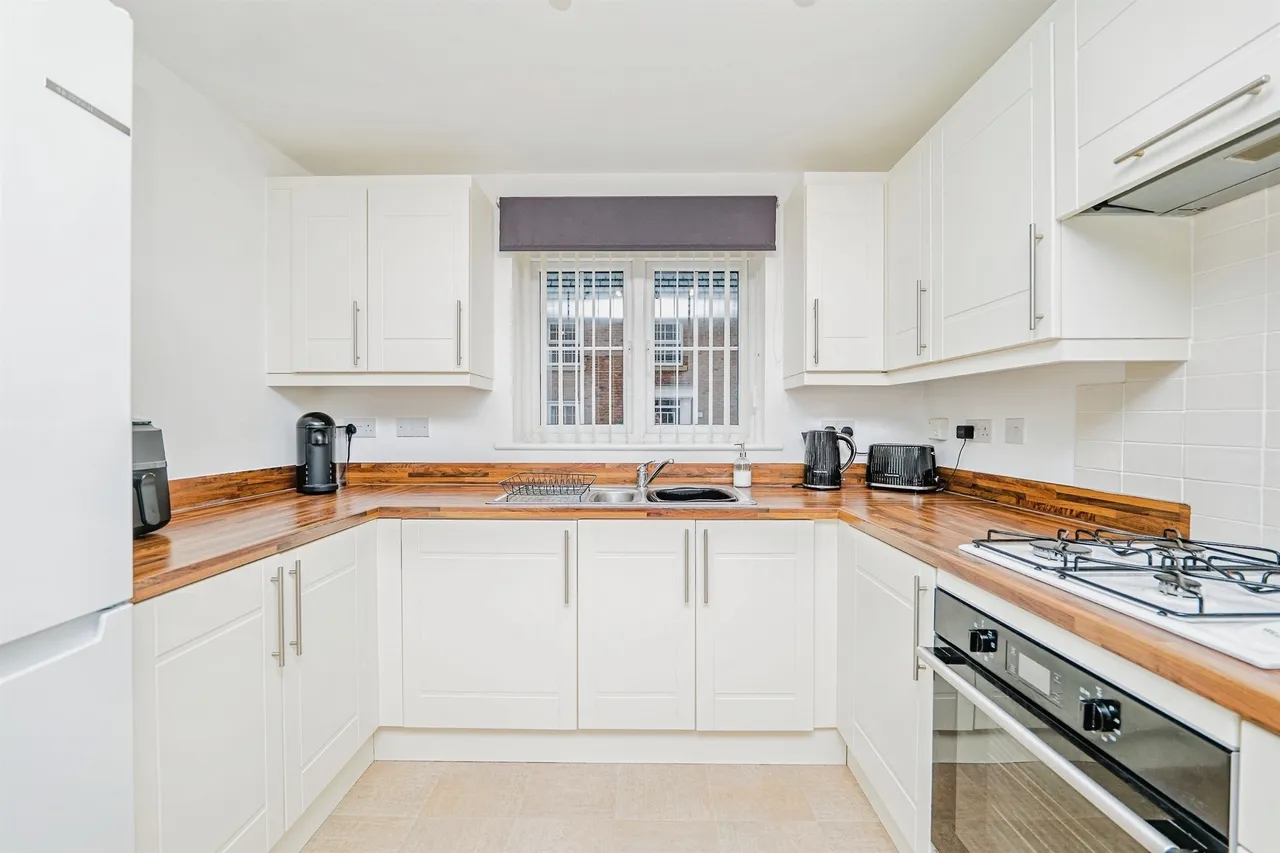 Ffordd Maendy BRIDGEND, CF32, photo 4