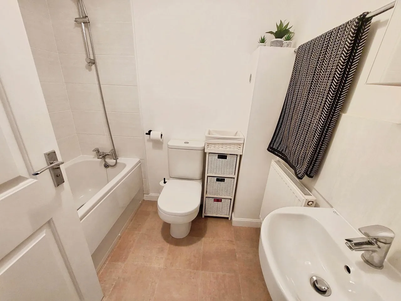 Ffordd Maendy BRIDGEND, CF32, photo 33