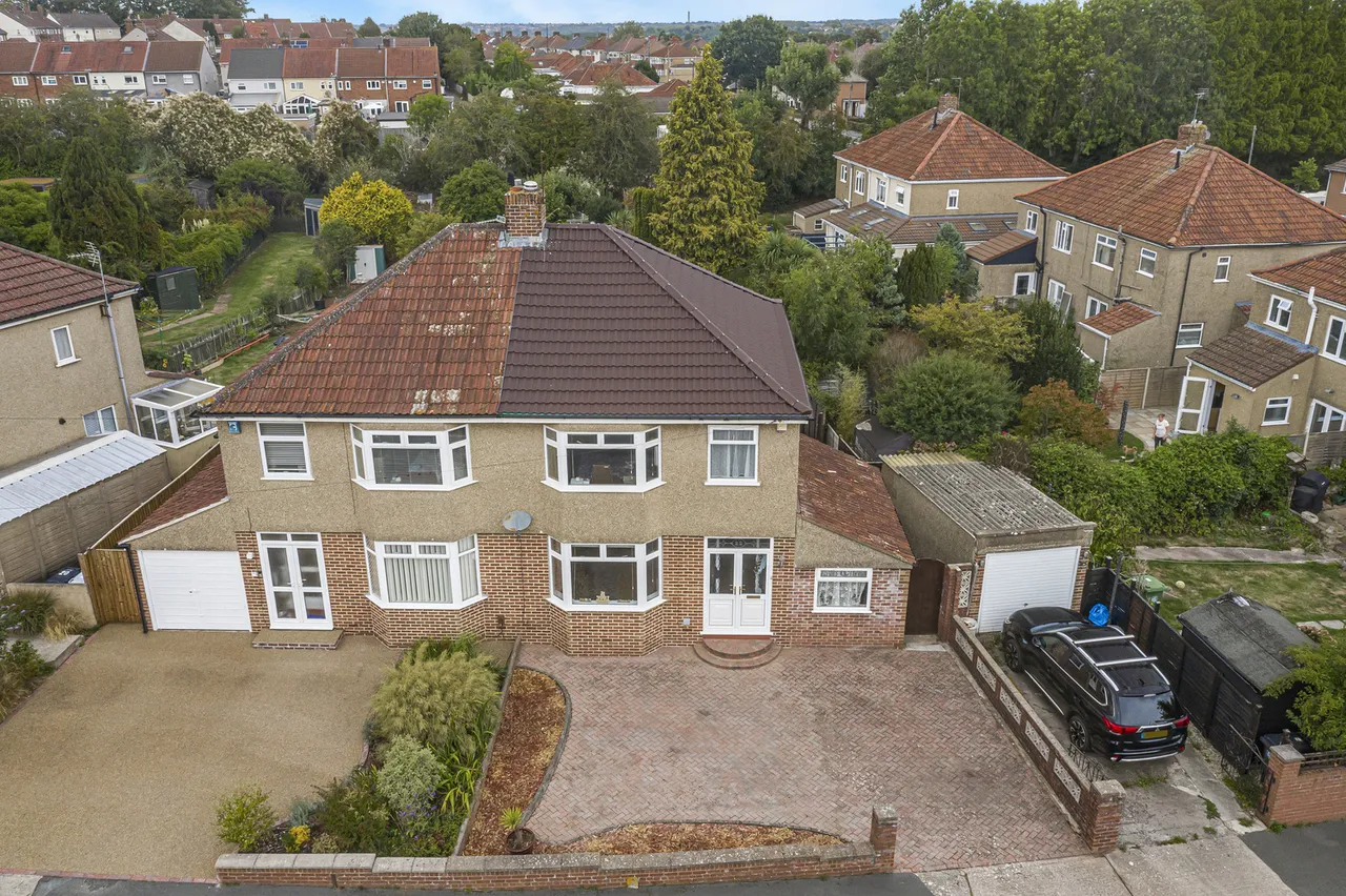 3 bed house for sale — Condover Road, Brislington, Bristol, BS4 4TE