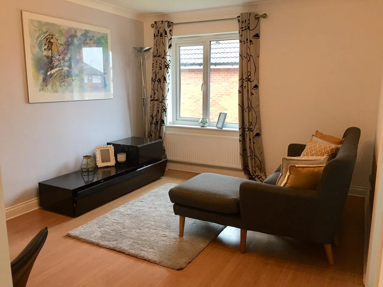 Greenfield Court, Adel, LS16, photo 3