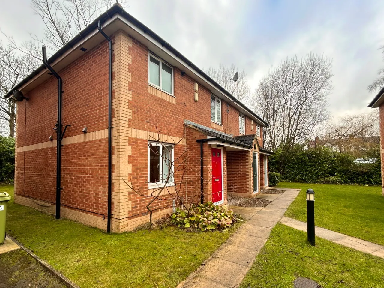 Greenfield Court, Adel, LS16, photo 2