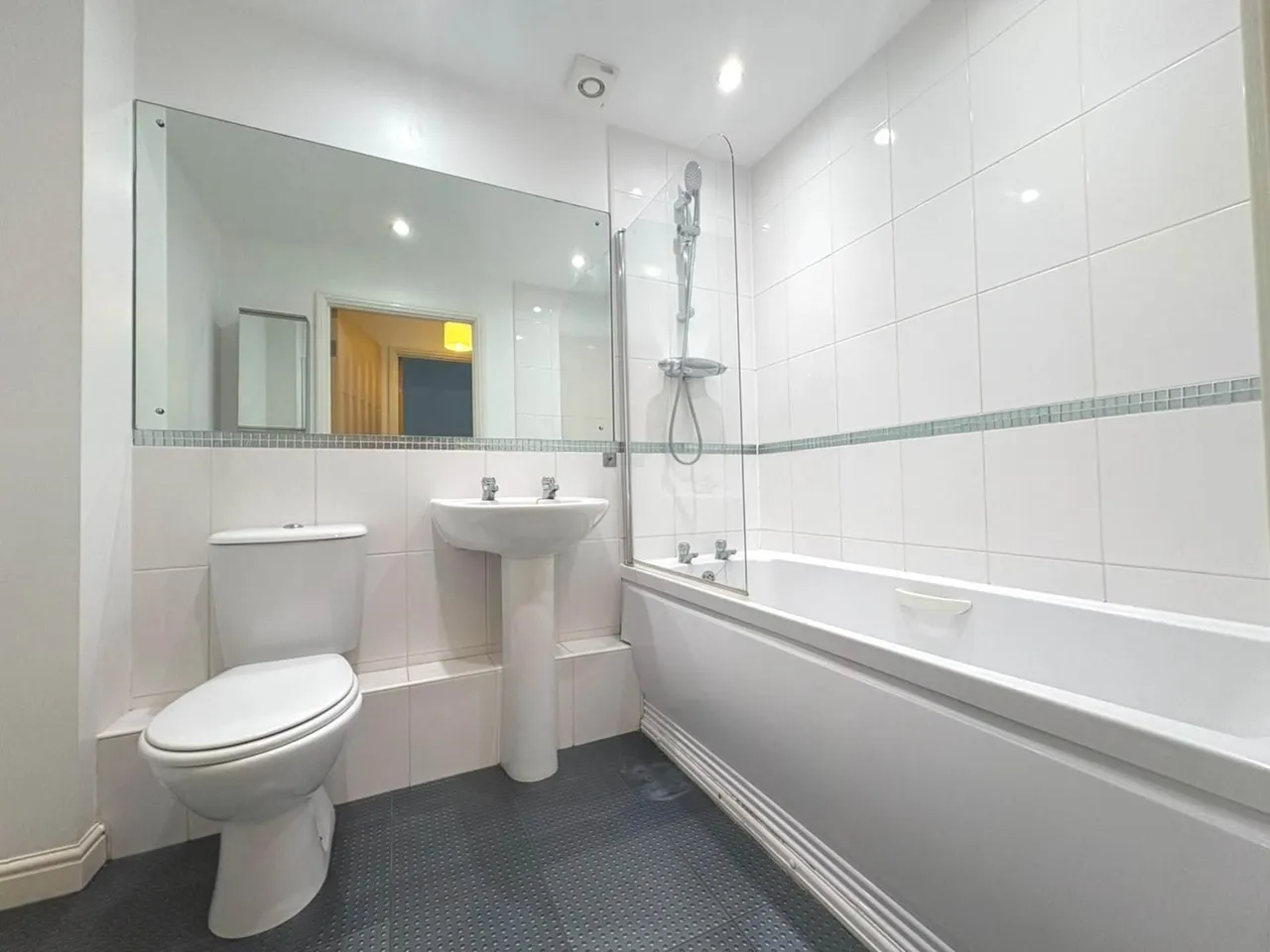 Barnshaw House, Aylesbury, HP21 8FH, photo 9