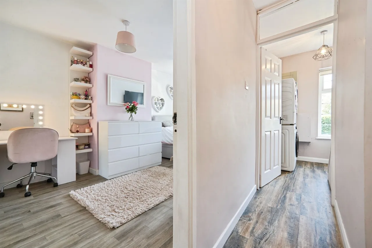 Fartown, Pudsey, LS28, photo 13