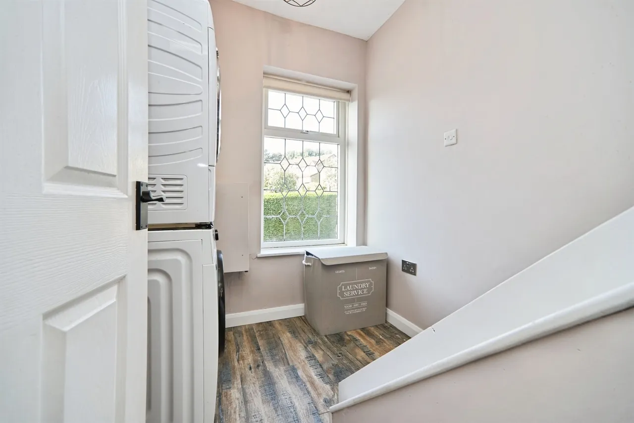 Fartown, Pudsey, LS28, photo 18