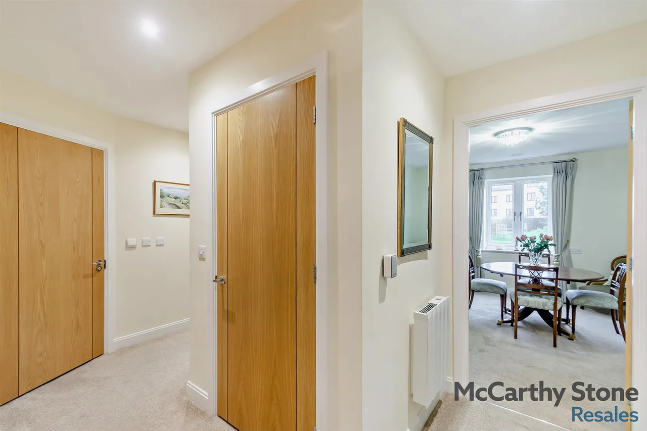 Railway Road, Ilkley, LS29, photo 16