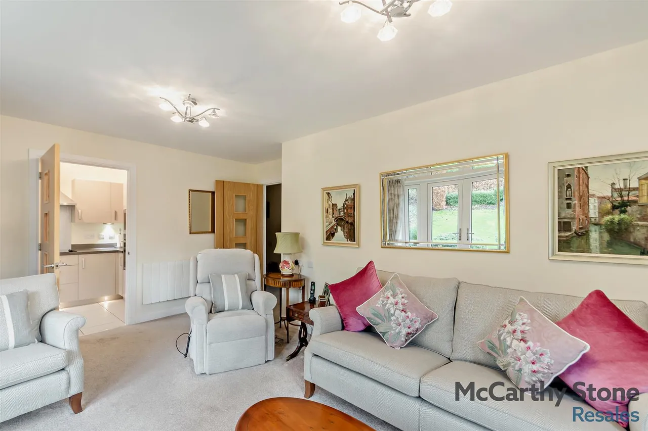 Railway Road, Ilkley, LS29, photo 12