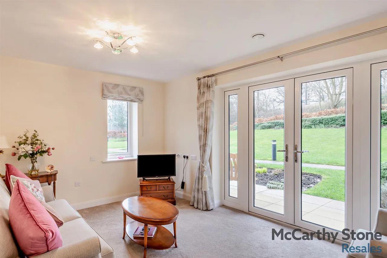 Railway Road, Ilkley, LS29, photo 3