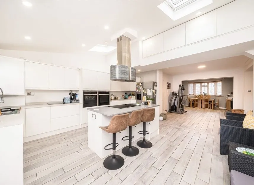 Thurleston Avenue, Morden, SM4, photo 2