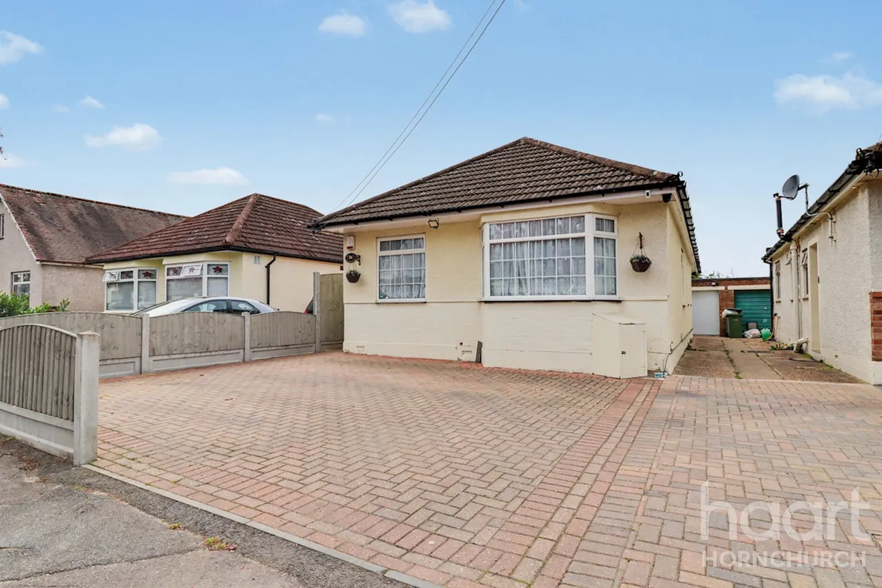 3 bed house to rent, Rainham, RM13