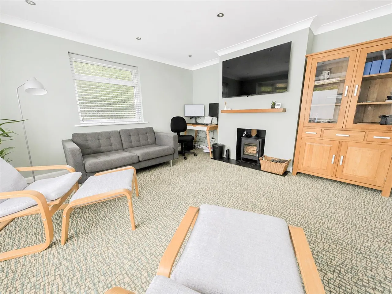 Lewes Road, Ridgewood, Uckfield, TN22 5SN, photo 6