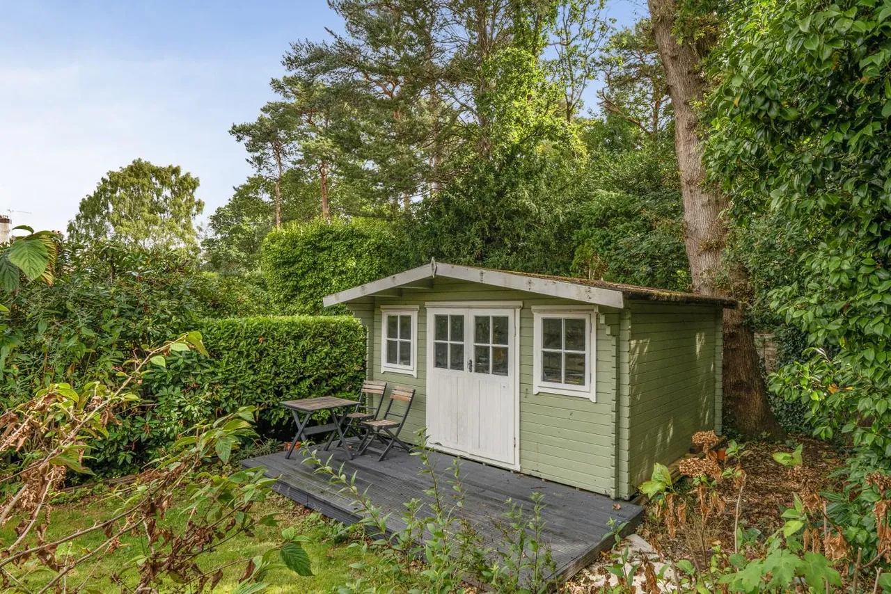 Howard Road, BH8, photo 21
