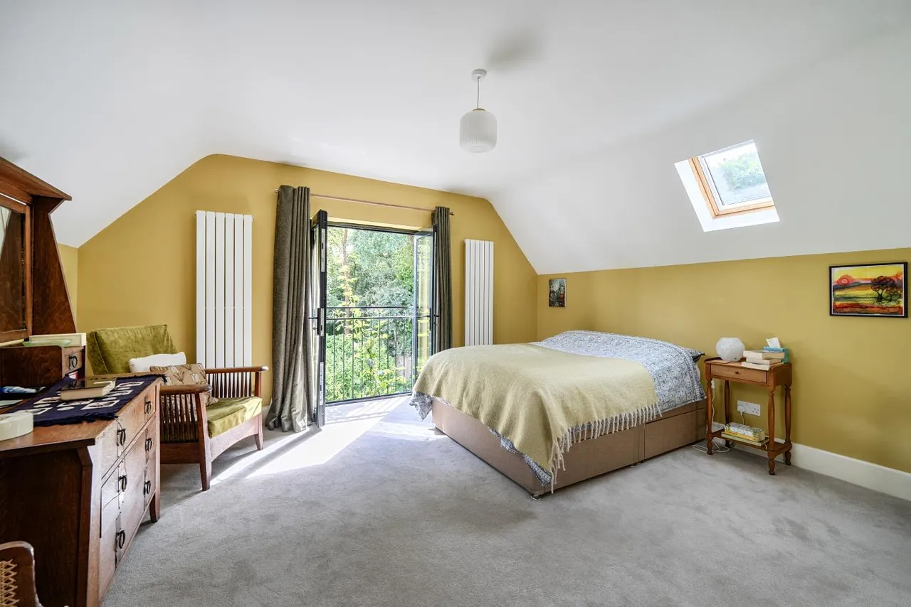 Howard Road, BH8, photo 14