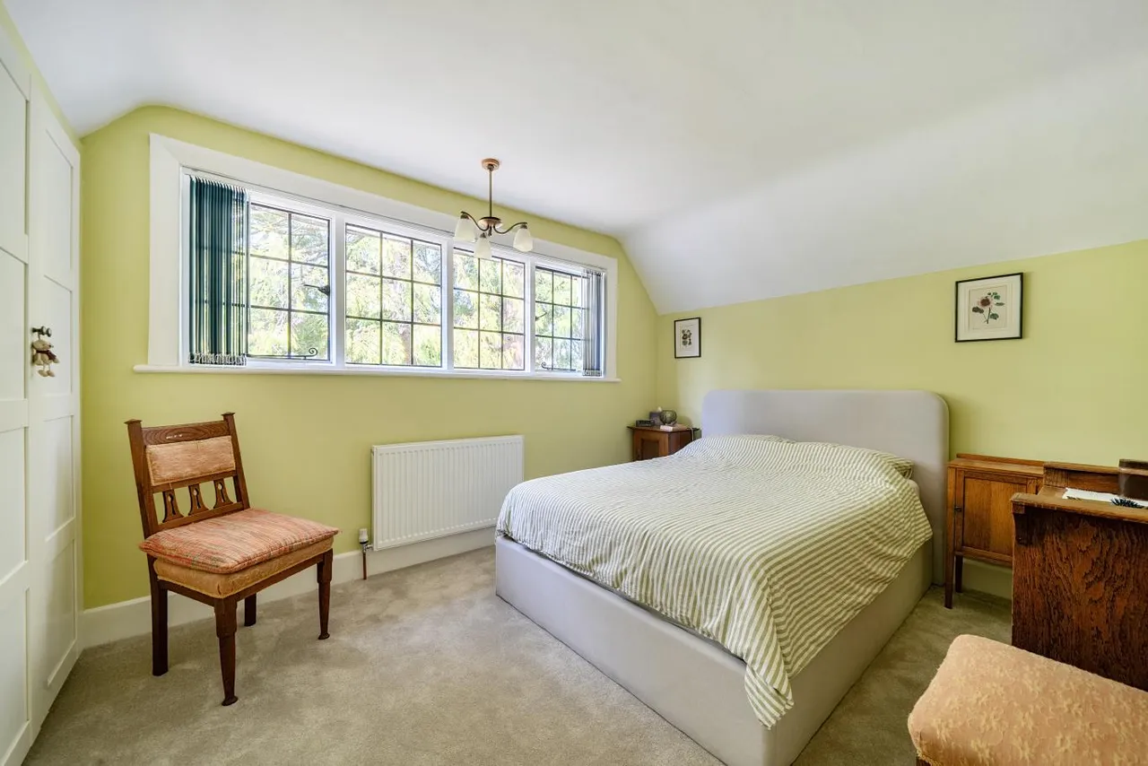 Howard Road, BH8, photo 15