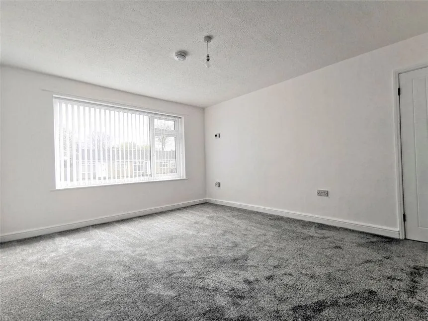 Lotus Close, Newcastle upon Tyne, NE5, photo 3