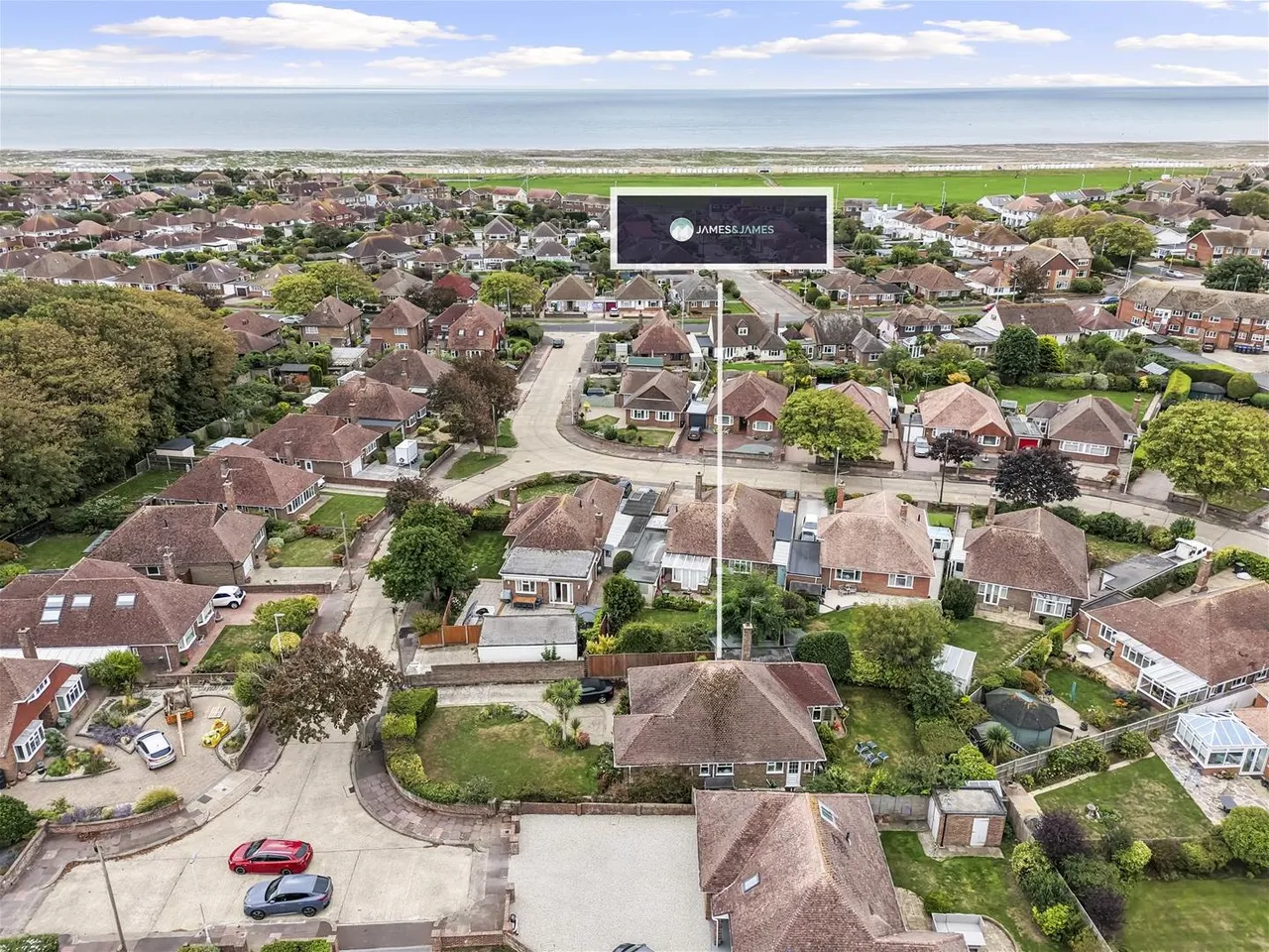 Cowdray Close, Goring-By-Sea, photo 23
