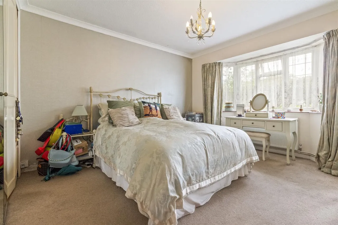 Cowdray Close, Goring-By-Sea, photo 12